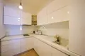 2 bedroom apartment 77 m² Budva, Montenegro