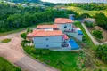 5 bedroom house 548 m² Roatan, Honduras