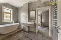 Casa de campo 251 m² Kalodziscanski selski Savet, Belarús