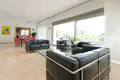 5-Schlafzimmer-Villa 587 m², Alle Länder