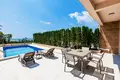 Casa 4 habitaciones 223 m² Sveti Stefan, Montenegro