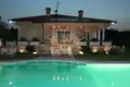 3 bedroom villa 250 m² Garda, Italy
