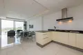 Mieszkanie 2 pokoi 118 m² Karon, Tajlandia