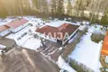 3 bedroom house 123 m² Maentsaelae, Finland