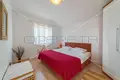 House 10 rooms 440 m² Murter, Croatia