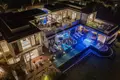 Дом 12 комнат  Grand River South East, Маврикий