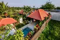 Жилой комплекс Готовые к заселению виллы с прямым видом на джунгли в 5 минутах до центра Убуда, Бали, Индонезия