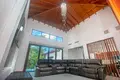 Дом 6 спален 385 м² Coxen Hole, Гондурас