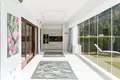 3 bedroom apartment 197 m² Estepona, Spain