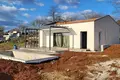 2-Schlafzimmer-Bungalow 760 m² Opcina Visnjan, Kroatien