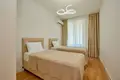 Mieszkanie 3 pokoi 80 m² w Becici, Czarnogóra
