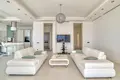 Kondominium 4 zimmer 199 m² Becici, Montenegro