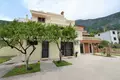 Haus 18 Schlafzimmer 626 m² Bijela, Montenegro