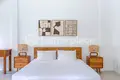Villa mit 2 Schlafzimmern  Kerobokan Kelod, Indonesien