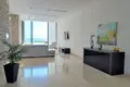 Villa de 4 dormitorios  en Chloraka, Chipre