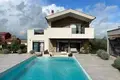 villa de 5 dormitorios 350 m² Grad Pula, Croacia