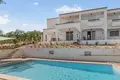 Villa de 4 dormitorios 230 m² Paderne, Portugal