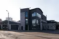 Propiedad comercial 3 habitaciones 118 m² en Riga, Letonia