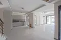 Villa de 3 habitaciones 340 m² Kusadasi, Turquía