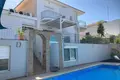 Dom 4 pokoi 220 m² Agios Tychonas, Cypr