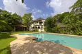 5 bedroom villa 660 m² Phuket, Thailand