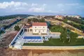 villa de 5 dormitorios 200 m² Novalja, Croacia