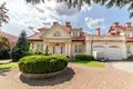 Appartement 1 450 m² Plewiska, Pologne