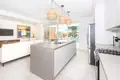Condo 3 bedrooms 186 m² West Bay, Honduras