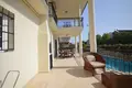 3 bedroom villa 307 m² Eski Oemerler, Turkey