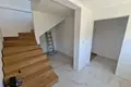Doppelhaus 3 Schlafzimmer 160 m² Budva, Montenegro