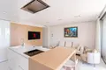 2 bedroom apartment 90 m² Estepona, Spain