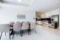Mieszkanie 4 pokoi 227 m² Pafos, Cyprus