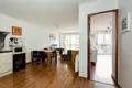 2 bedroom apartment 63 m² Paris, France