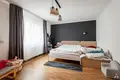 House 11 rooms 1 012 m² Riga, Latvia