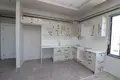 2 bedroom apartment 110 m² Mezitli, Turkey