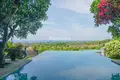 6-Schlafzimmer-Villa 573 m² Kaliasem, Indonesien