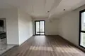Квартира 3 комнаты 120 м² Борнова, Турция