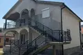 Haus 4 Schlafzimmer 220 m² Spuz, Montenegro