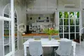 Villa 4 chambres  Kerobokan Kelod, Indonésie