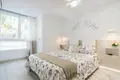 3 bedroom apartment 107 m² Serrania, Spain