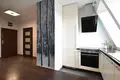 Mieszkanie 3 pokoi 82 m² Warszawa, Polska