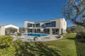 5-Schlafzimmer-Villa 447 m² Umag, Kroatien