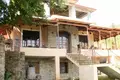 Maison 270 m² Avarikos, Grèce