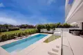 Casa 4 habitaciones 673 m² San Pedro Alcantara, Španjolska