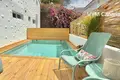 5 bedroom villa 140 m² Arona, Spain