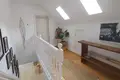 4 bedroom house 179 m² Budva, Montenegro