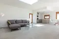 Villa de tres dormitorios 295 m² Torrevieja, España