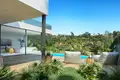 Villa de tres dormitorios 368 m² Estepona, España