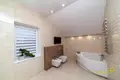 Cottage 238 m² Karaliova, Belarus