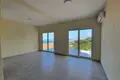 Haus 4 Schlafzimmer 200 m² Kunje, Montenegro